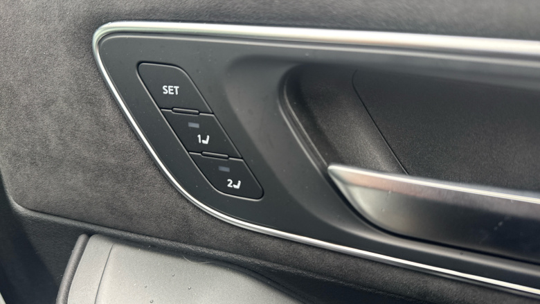 Nissan Qashqai 1.3 DiG-T MH 158 Tekna+ 5dr Xtronic Petrol Hatchback